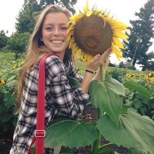 Meet your Posher, Marisa